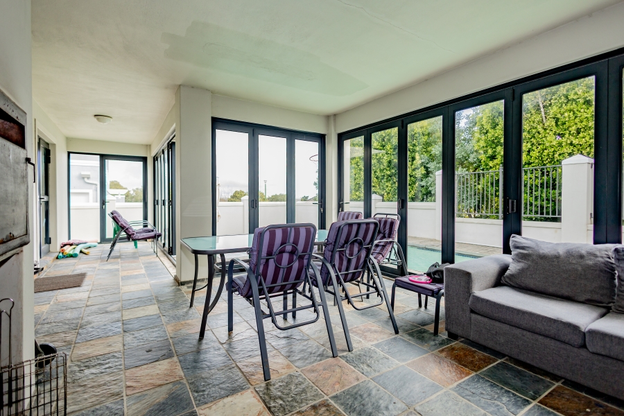 4 Bedroom Property for Sale in Zevenwacht Country Estate Western Cape